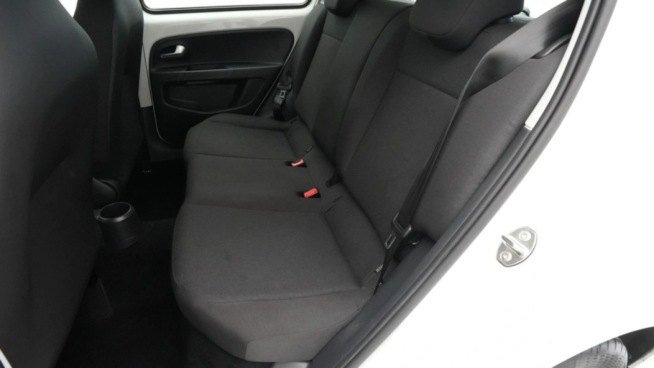 Volkswagen up! 1.0 BMT move up!
