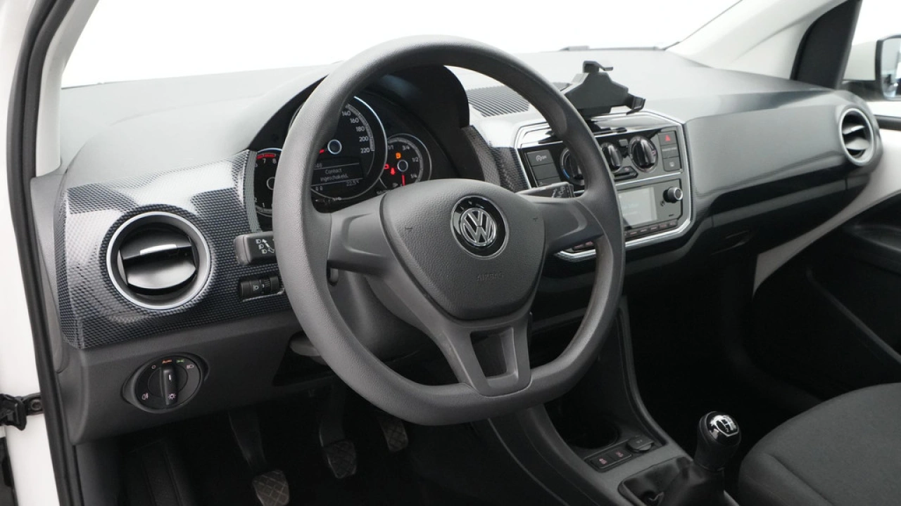 Volkswagen up! 1.0 BMT move up!