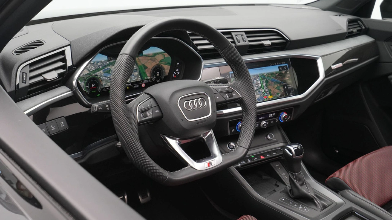 Audi Q3 45 TFSI e 245pk S edition S Line