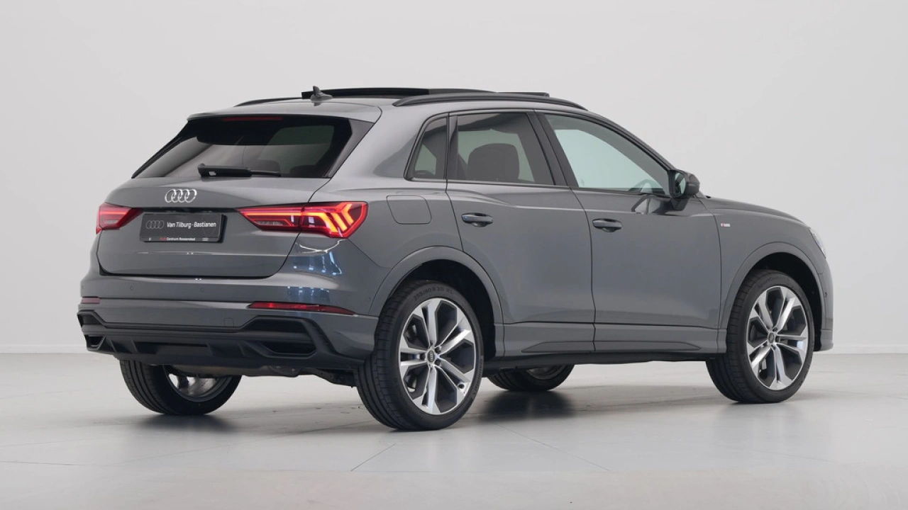 Audi Q3 45 TFSI e 245pk S edition S Line
