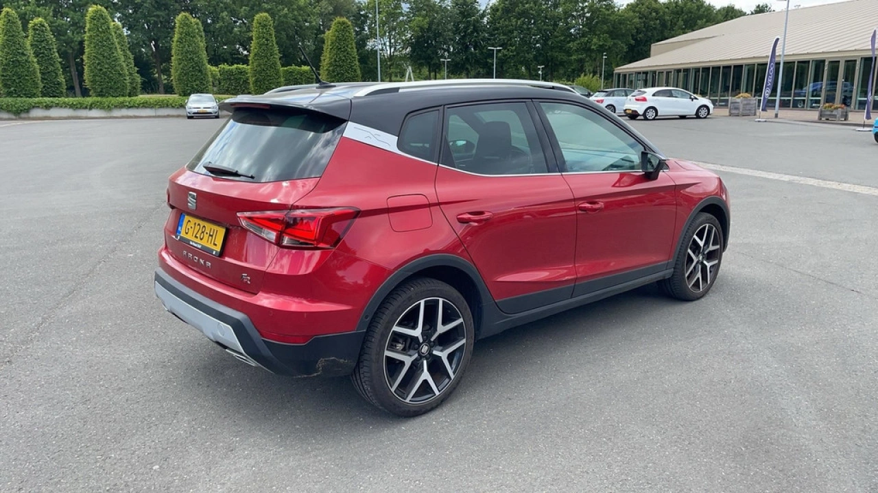 SEAT Arona 1.0 TSI 115pk FR Business Intense