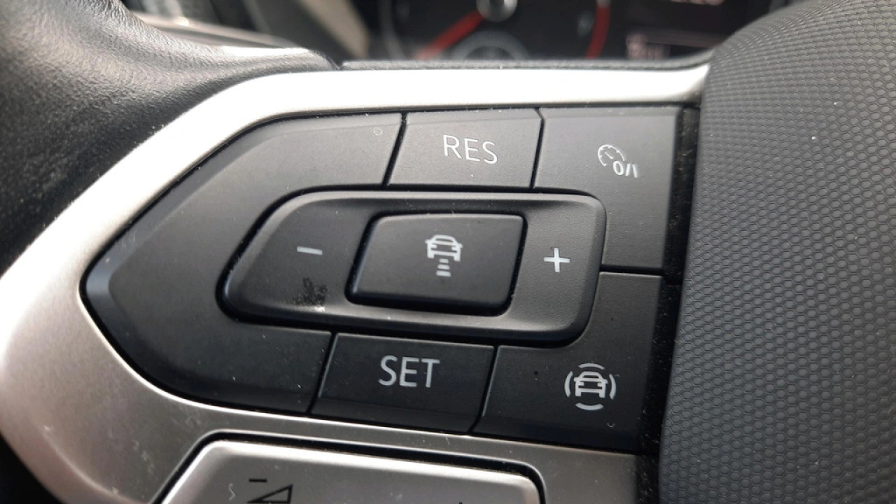 Volkswagen T-Cross 1.0 TSI Life | Multimedia | 17