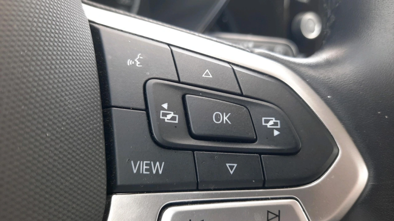 Volkswagen T-Cross 1.0 TSI Life | Multimedia | 17