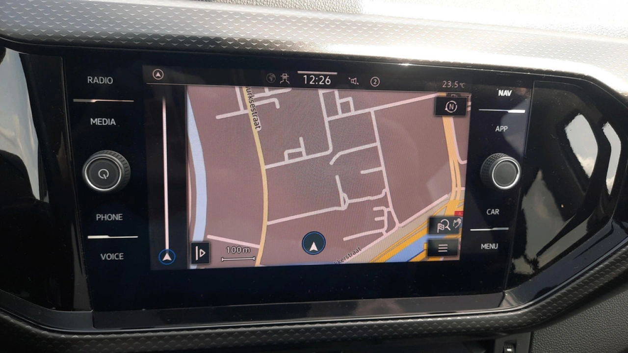 Volkswagen T-Cross 1.0 TSI Life | Multimedia | 17