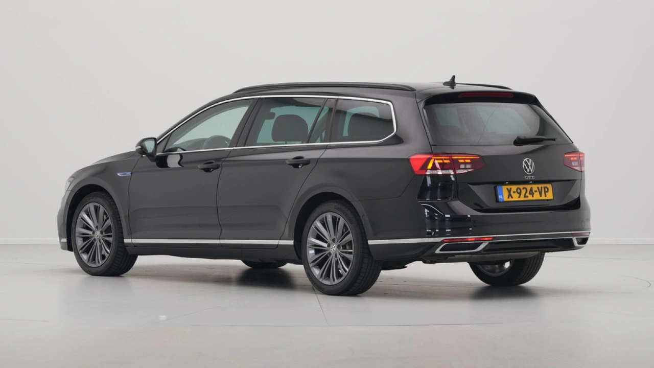 Volkswagen Passat Variant 1.4 TSI 218pk PHEV GTE Business