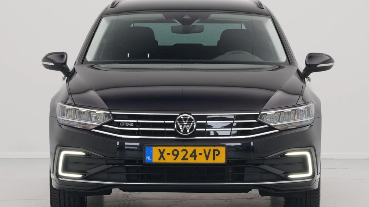 Volkswagen Passat Variant 1.4 TSI 218pk PHEV GTE Business