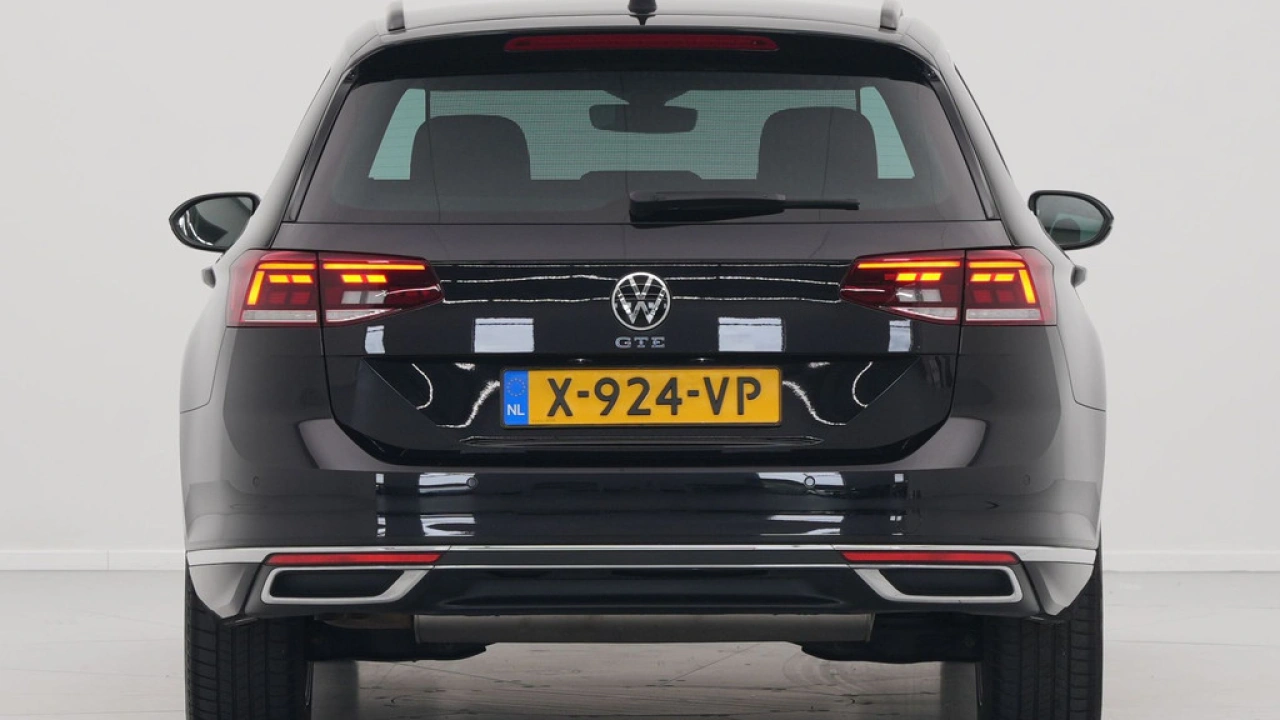 Volkswagen Passat Variant 1.4 TSI 218pk PHEV GTE Business