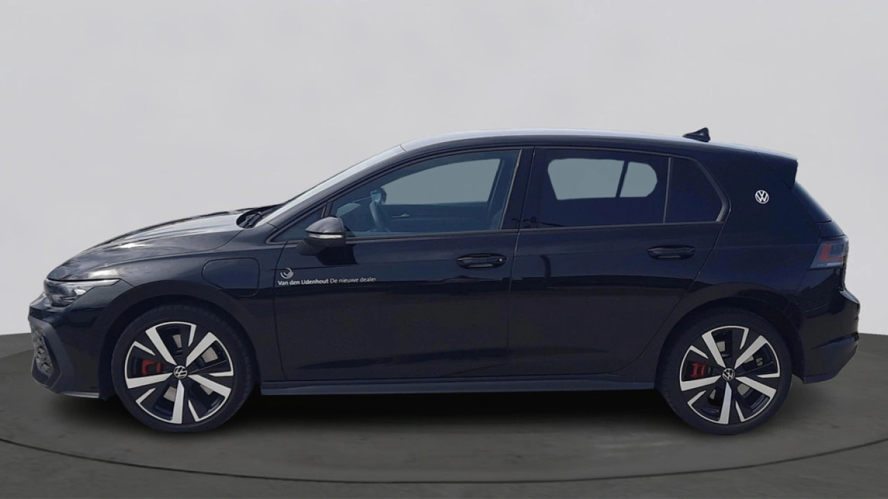Volkswagen Golf GTE 1.5 eHybrid 272pk DSG Black Style| Matrix | Head Up | 18