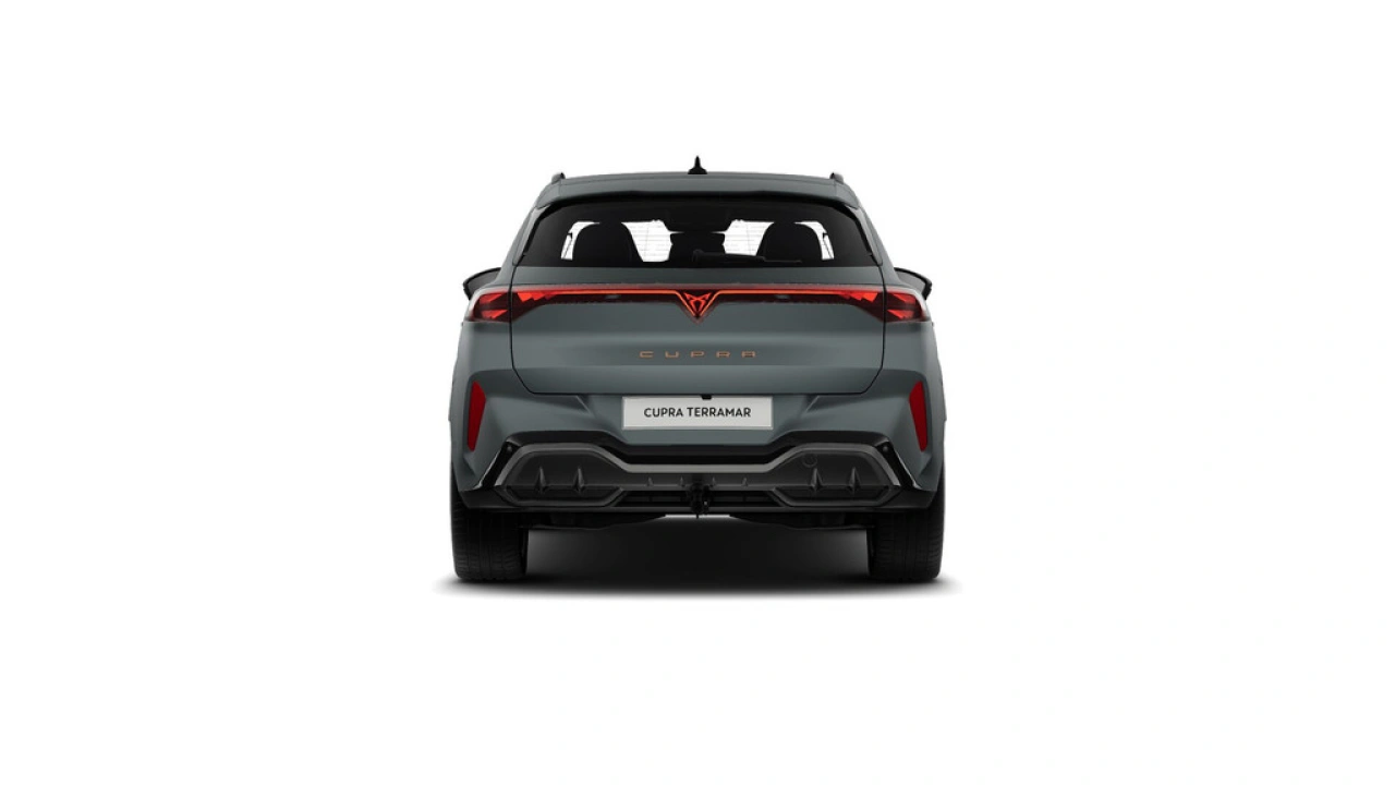CUPRA Terramar 1.5 TSI e-Hybrid 272 6DSG VZ America's CUP