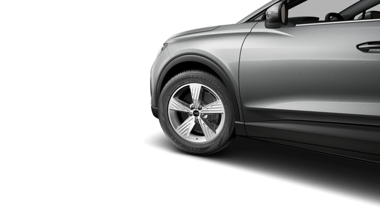 Audi Q4 e-tron Q4 40 e-tron 204 1AT Edition