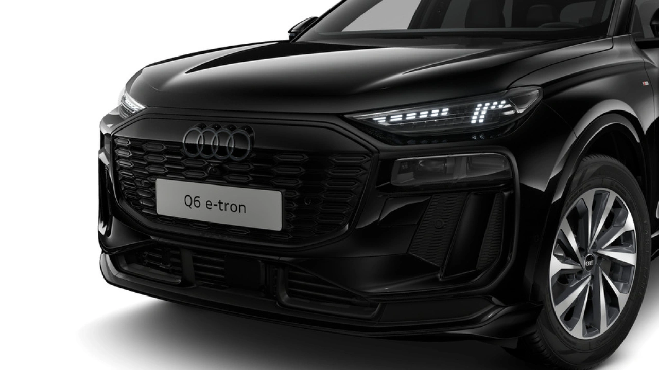 Audi Q6 e-tron performance 306 1AT Launch Edition