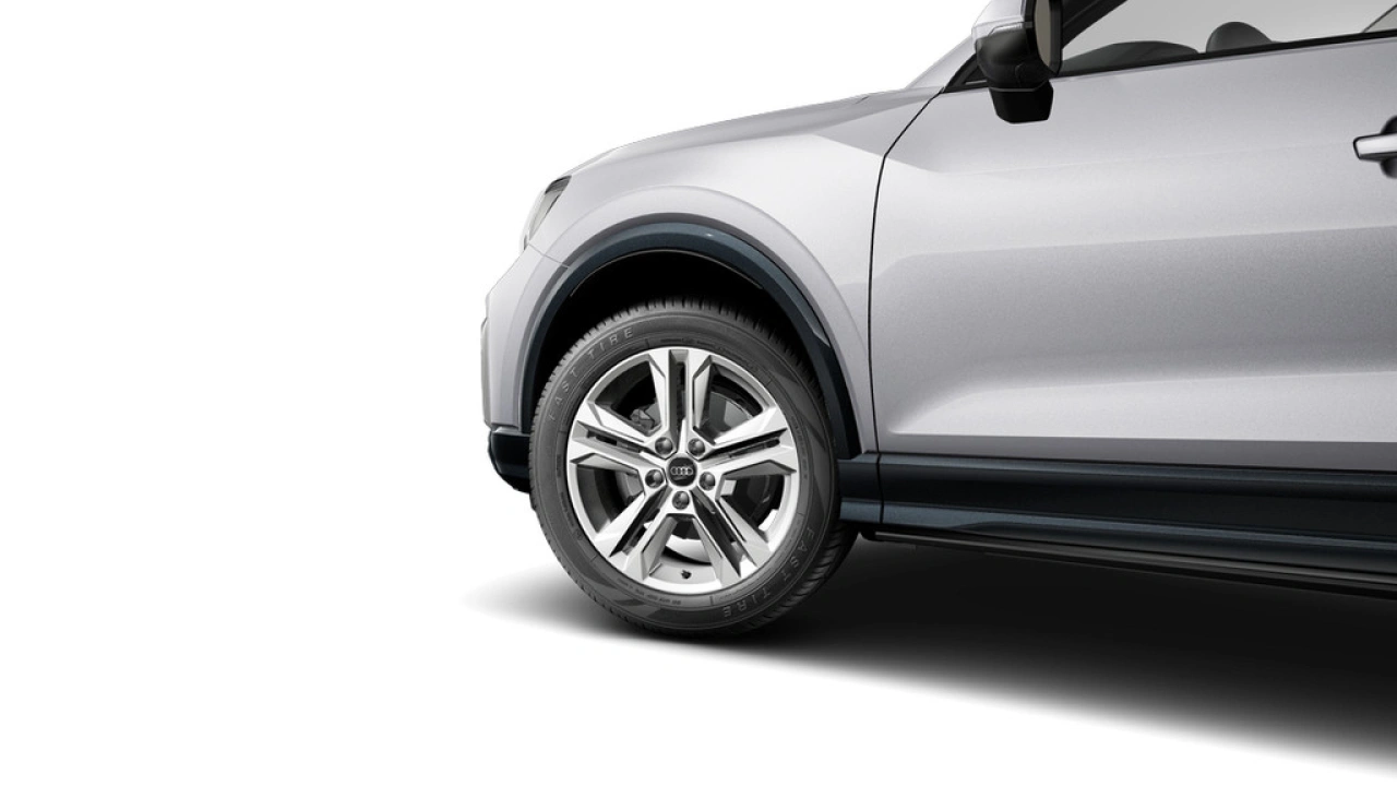 Audi Q2 30 TFSI 116 6MT Advanced edition