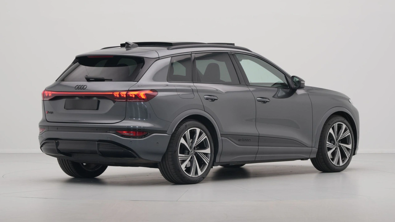 Audi Q6 SQ6 e-tron SQ6 100 kWh
