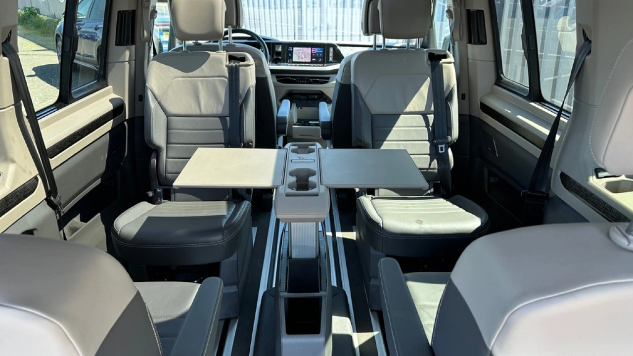 Volkswagen Multivan 1.4 eHybrid 218pk DSG Energetic L2H1 Leder Panoramadak