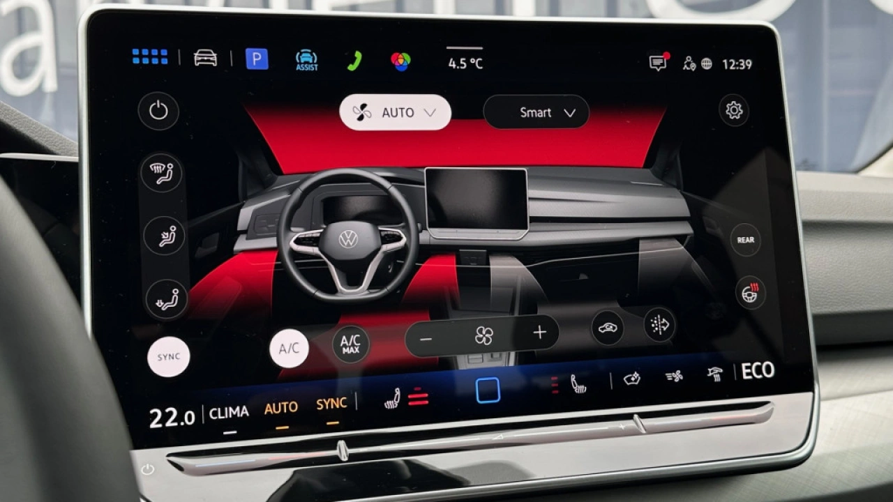 Volkswagen Golf 1.5 eHybrid 204pk DSG Life Edition