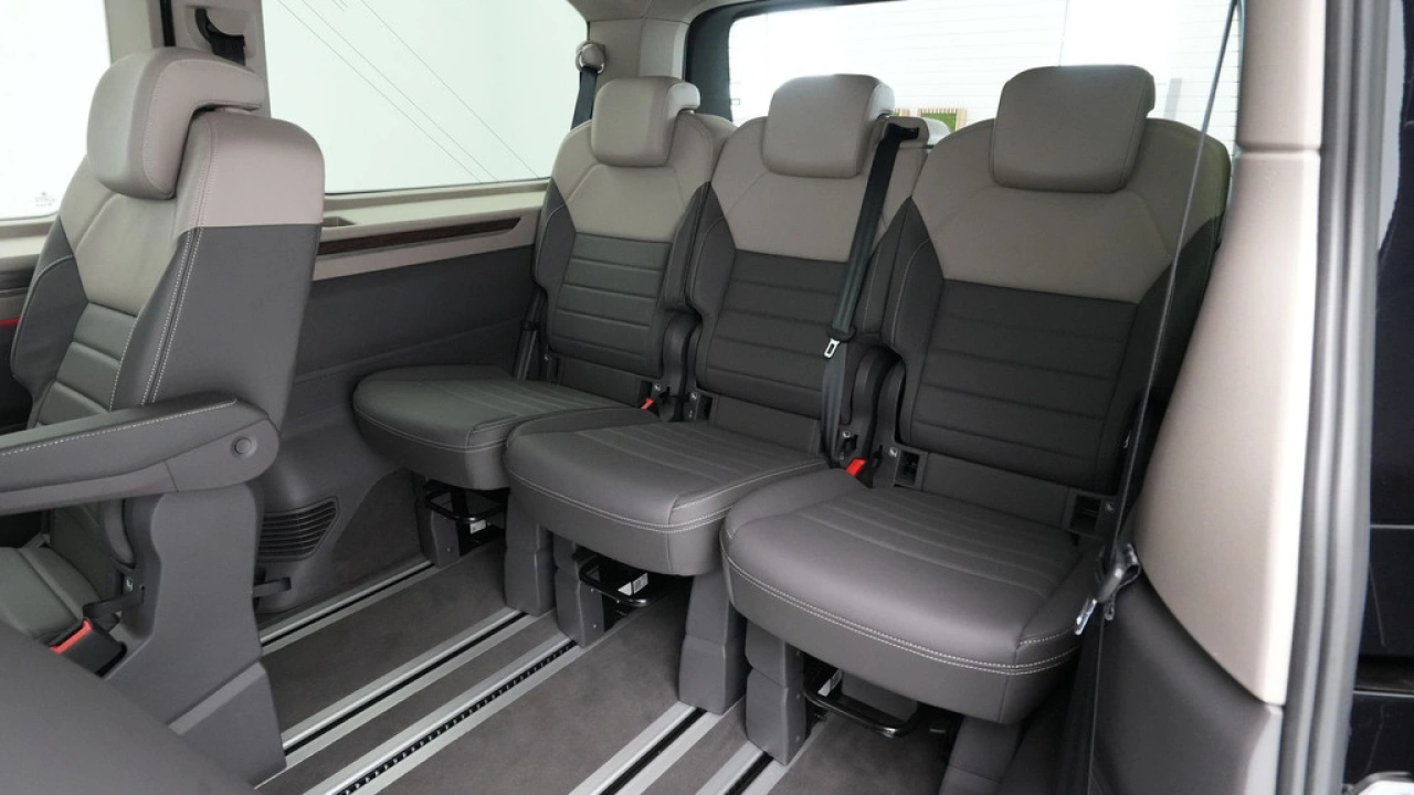 Volkswagen Multivan 1.4 eHybrid 218pk L2H1 Style
