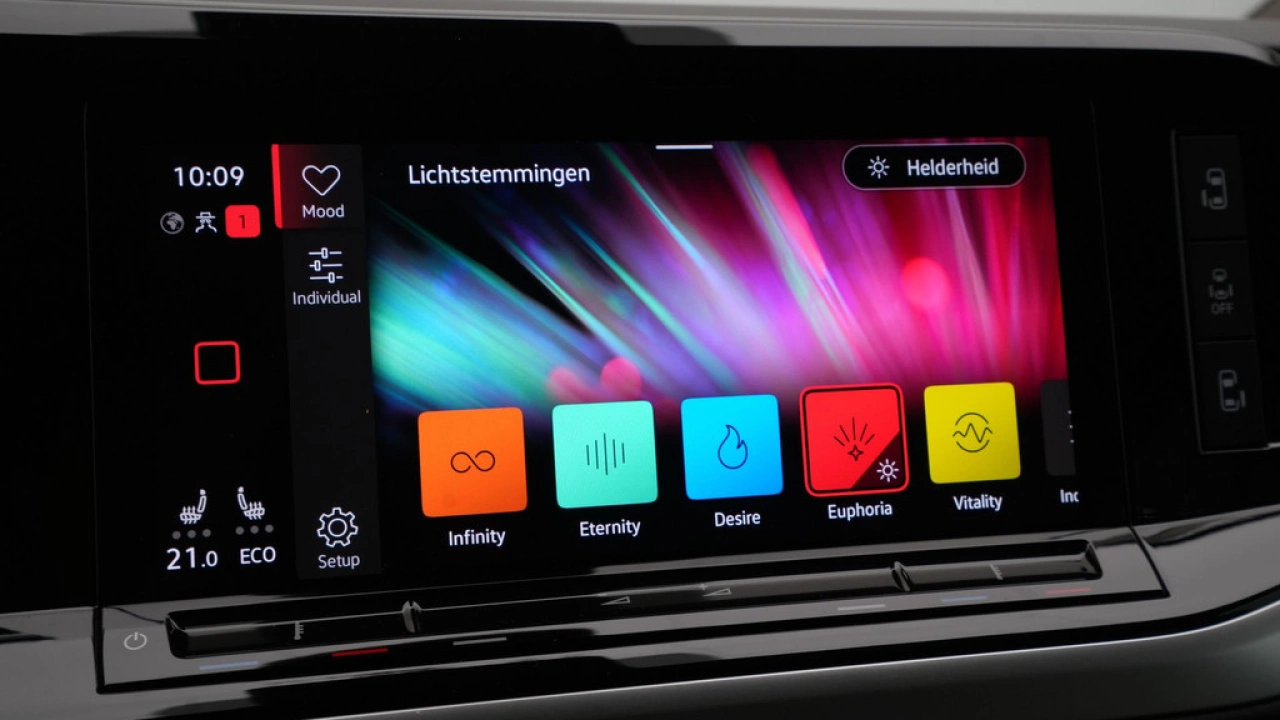 Volkswagen Multivan 1.4 eHybrid 218pk L2H1 Style