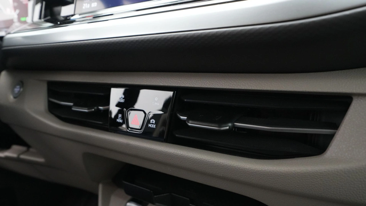 Volkswagen Multivan 1.4 eHybrid 218pk L2H1 Style