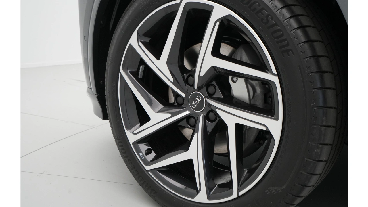 Audi Q6 Sportback e-tron S edition