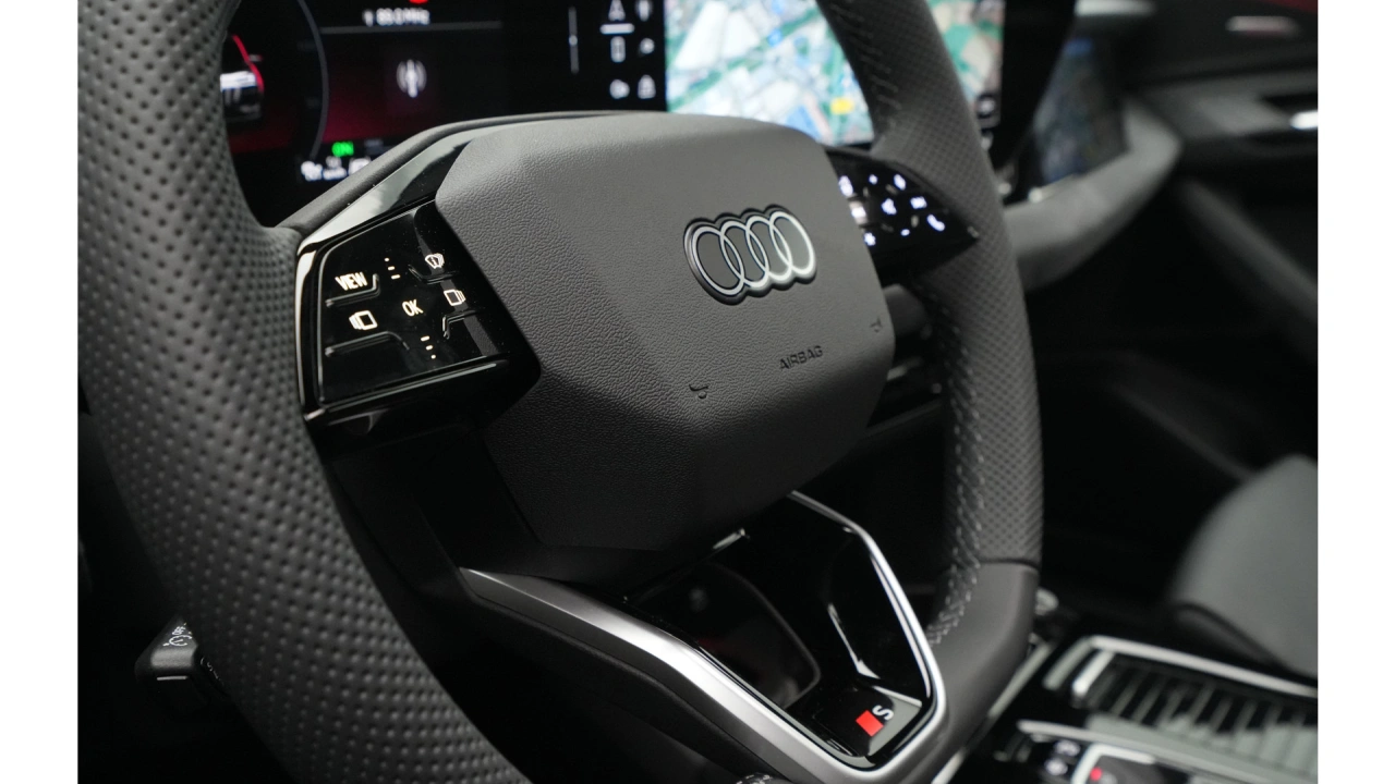 Audi Q6 Sportback e-tron S edition