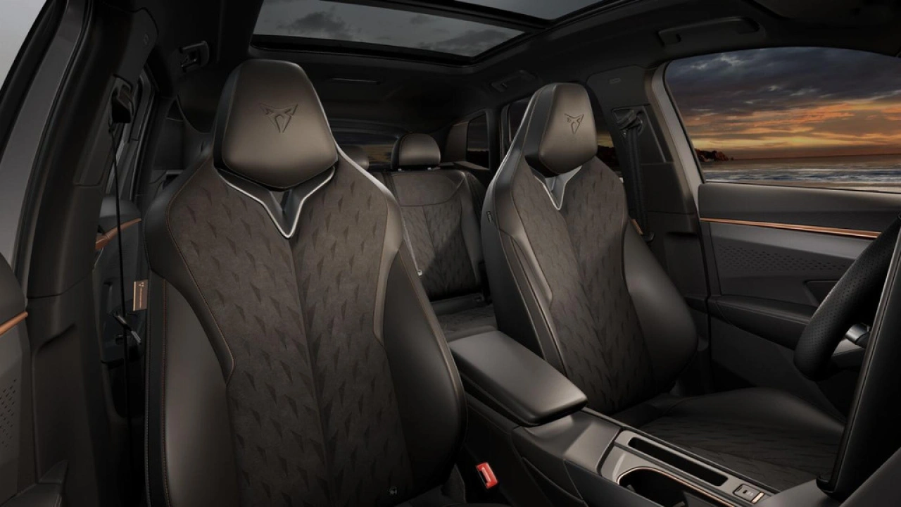 CUPRA Terramar 1.5 TSI e-Hybrid 204 6DSG Business