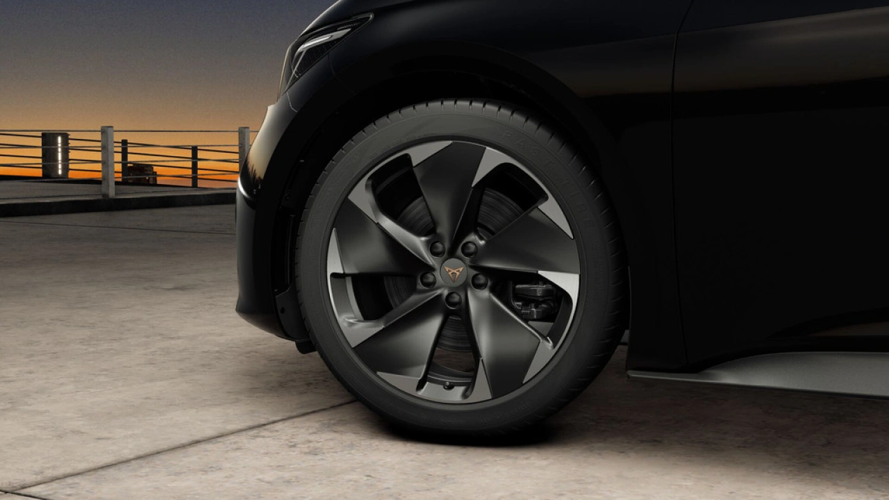 CUPRA Born 59kWh Elektromotor 231 1AT Business Limited