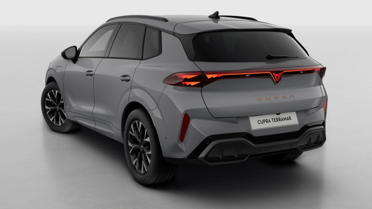 CUPRA Terramar 1.5 TSI e-Hybrid 204 6DSG Business