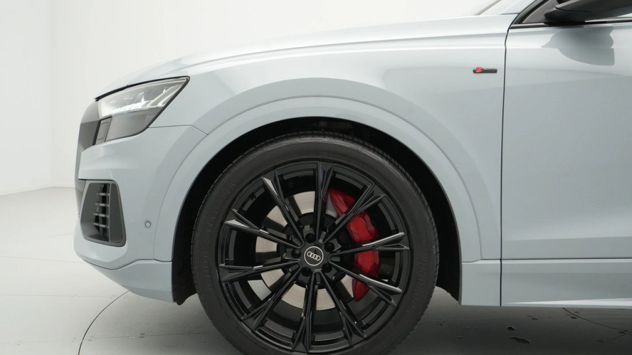 Audi Q8 55 TFSI e 380pk quattro Pro Line S-Line