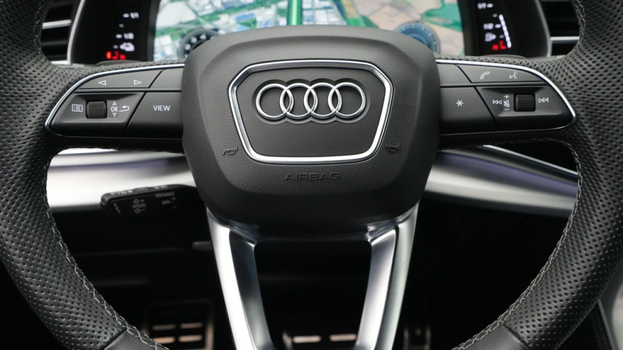 Audi Q8 55 TFSI e 380pk quattro Pro Line S-Line