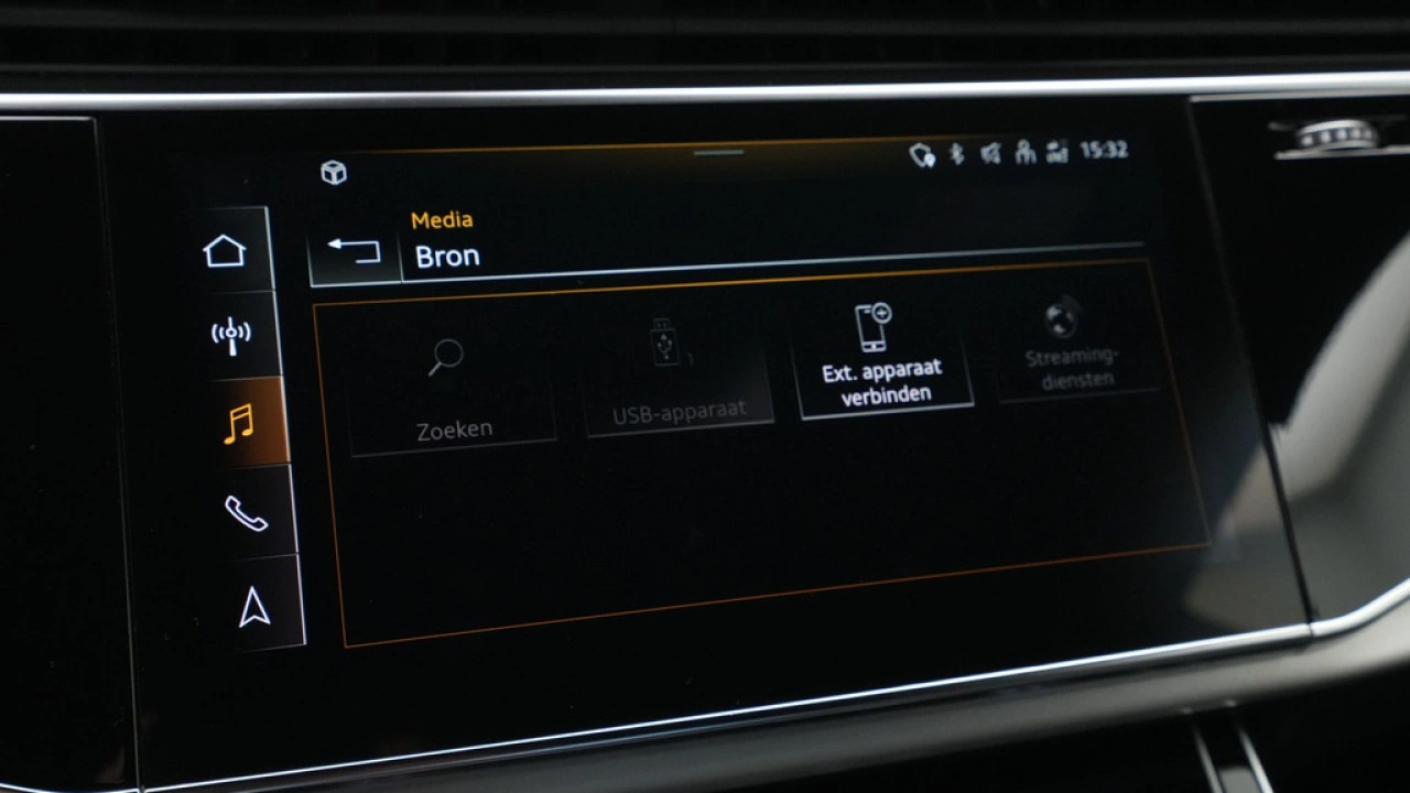 Audi Q8 55 TFSI e 380pk quattro Pro Line S-Line