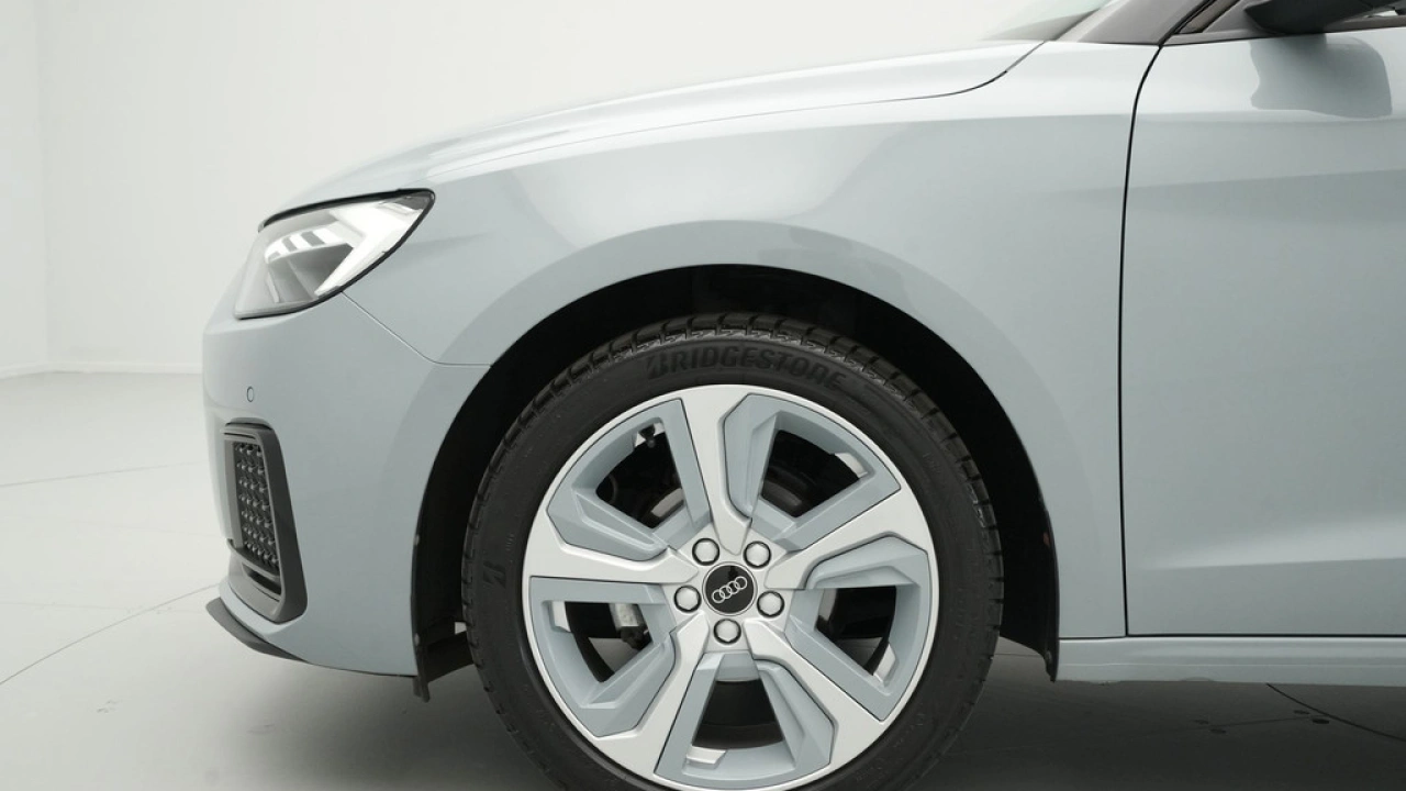 Audi A1 Sportback 25 TFSI 95 pk S-tronic S line edition