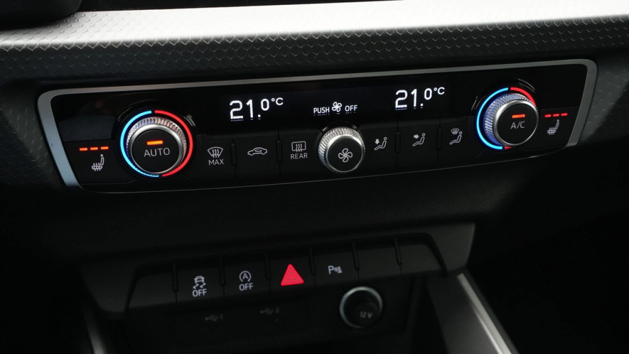 Audi A1 Sportback 25 TFSI 95 pk S-tronic S line edition