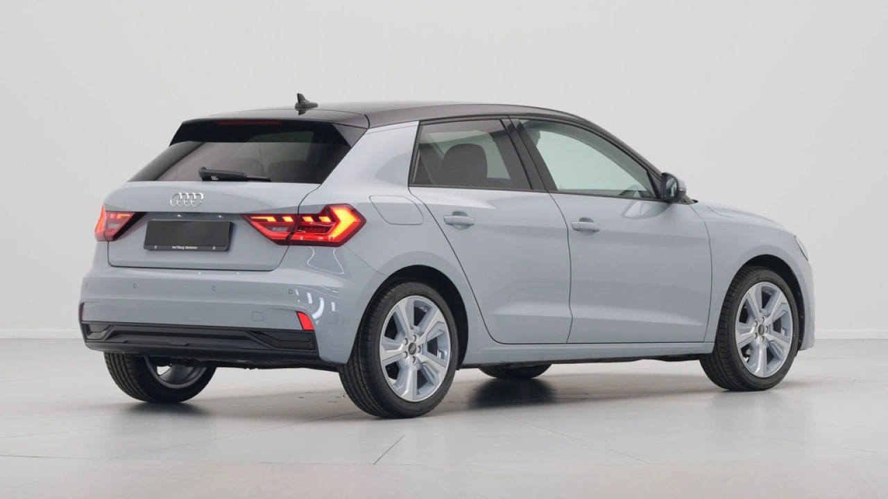 Audi A1 Sportback 25 TFSI 95 pk S-tronic S line edition