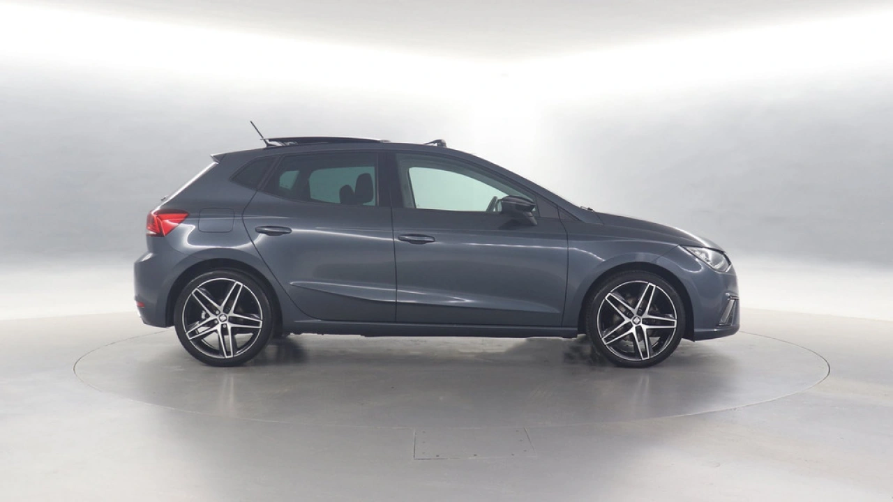 SEAT Ibiza 1.0 TSI 115pk FR Business Intense DSG