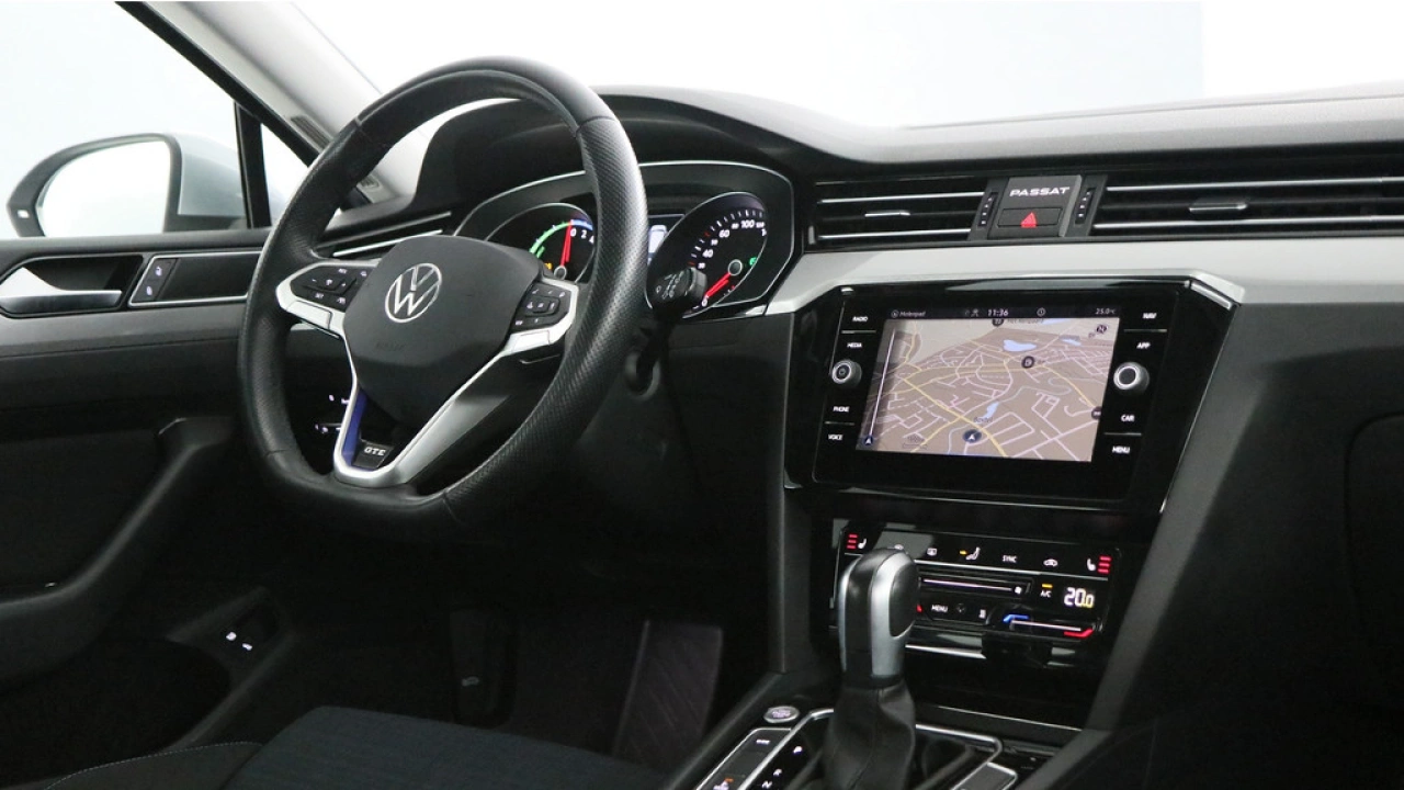 Volkswagen Passat Variant GTE 1.4 TSI eHybrid 218pk PHEV Business