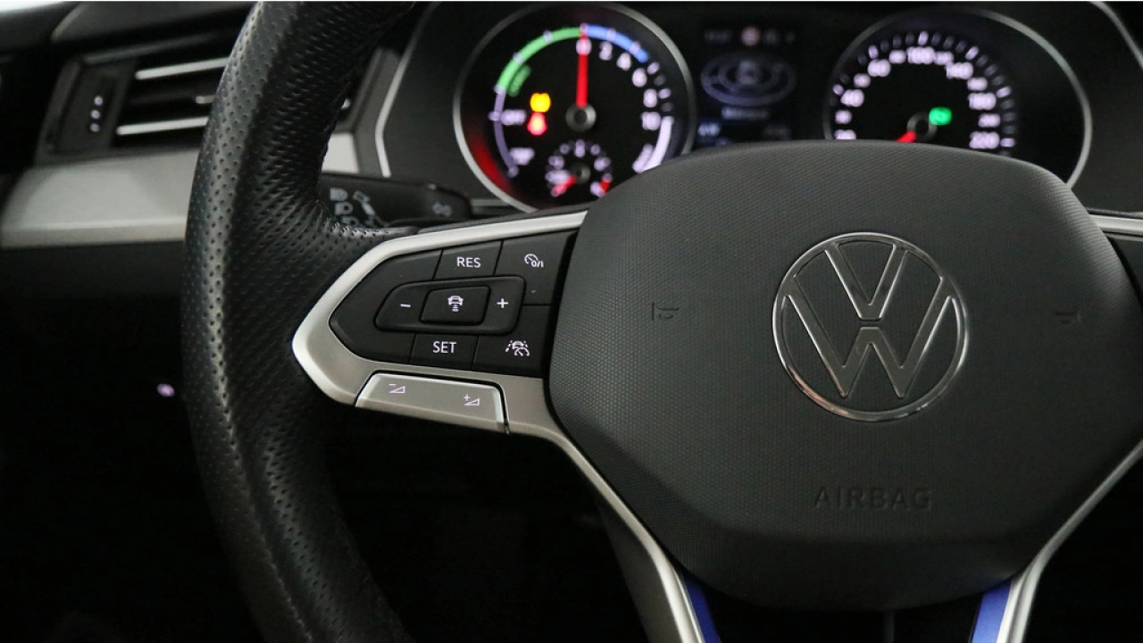Volkswagen Passat Variant GTE 1.4 TSI eHybrid 218pk PHEV Business
