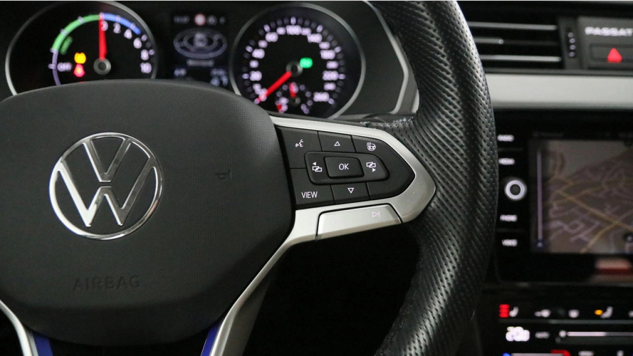 Volkswagen Passat Variant GTE 1.4 TSI eHybrid 218pk PHEV Business