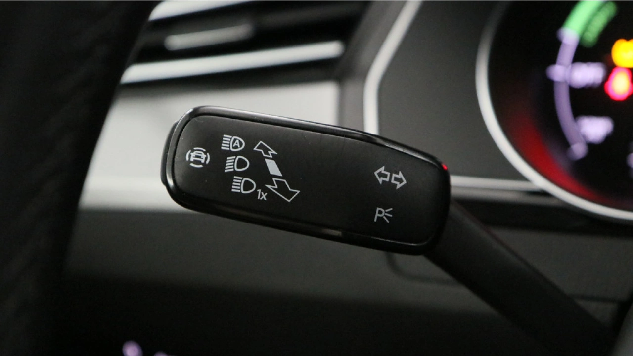 Volkswagen Passat Variant GTE 1.4 TSI eHybrid 218pk PHEV Business