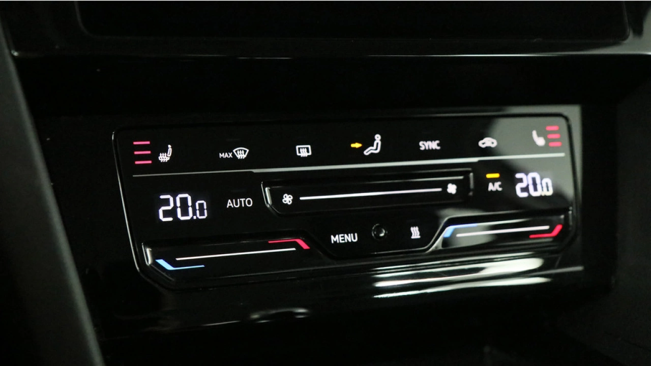 Volkswagen Passat Variant GTE 1.4 TSI eHybrid 218pk PHEV Business