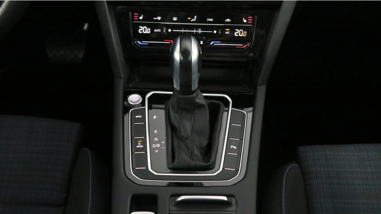 Volkswagen Passat Variant GTE 1.4 TSI eHybrid 218pk PHEV Business