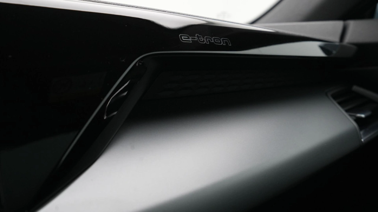 Audi e-tron GT GT 93 kWh