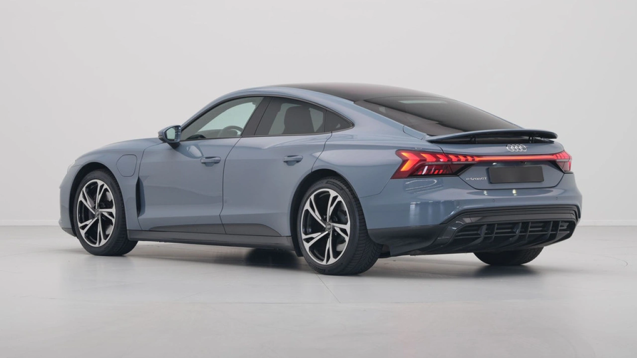 Audi e-tron GT GT 93 kWh
