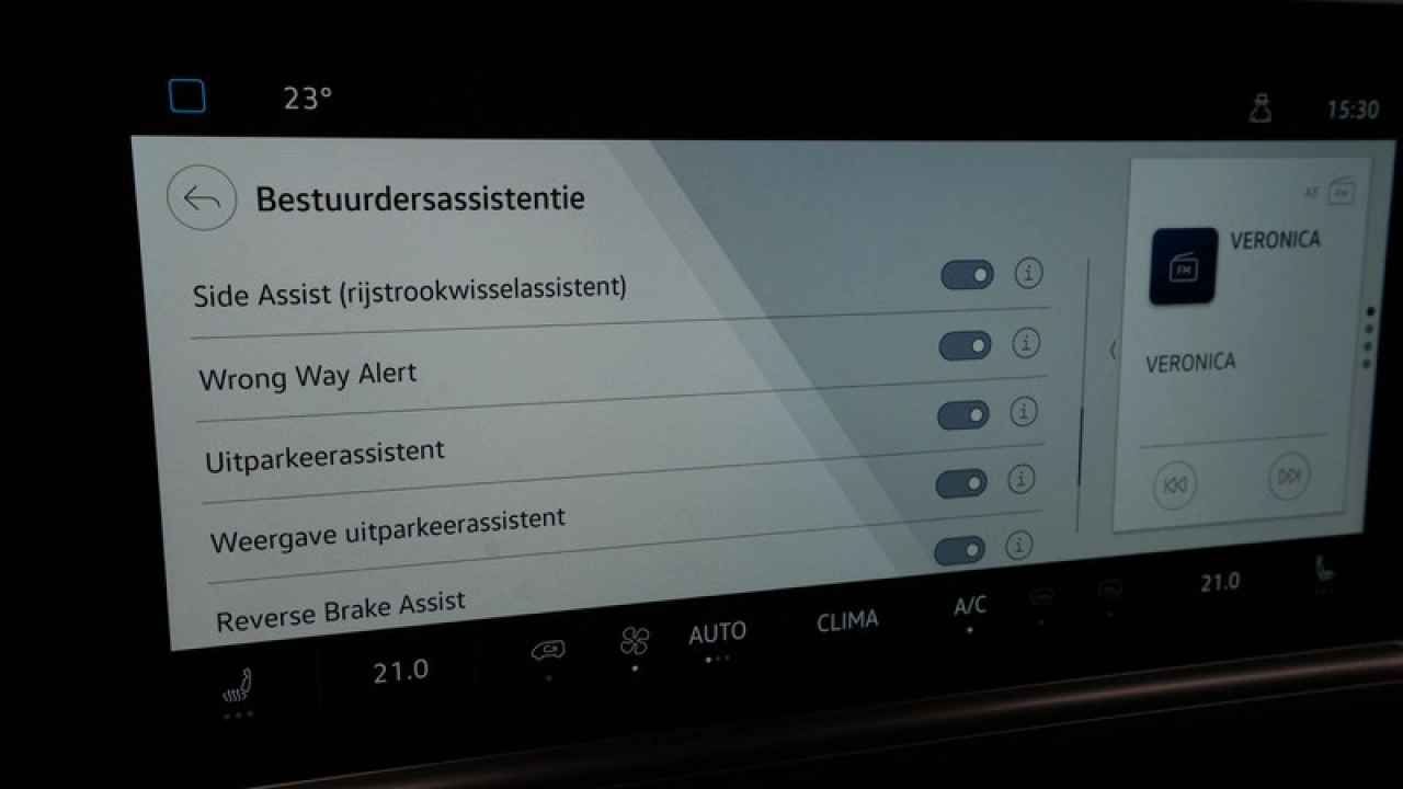 VW Bedrijfswagens Transporter 2.0 TDI 125kW 170PK L2H1 Bulli AUT
