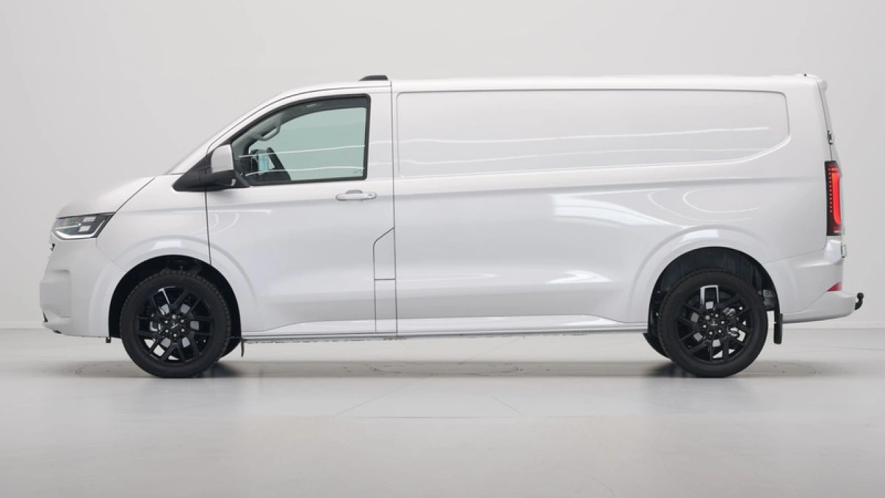 VW Bedrijfswagens Transporter 2.0 TDI 125kW 170PK L2H1 Bulli AUT