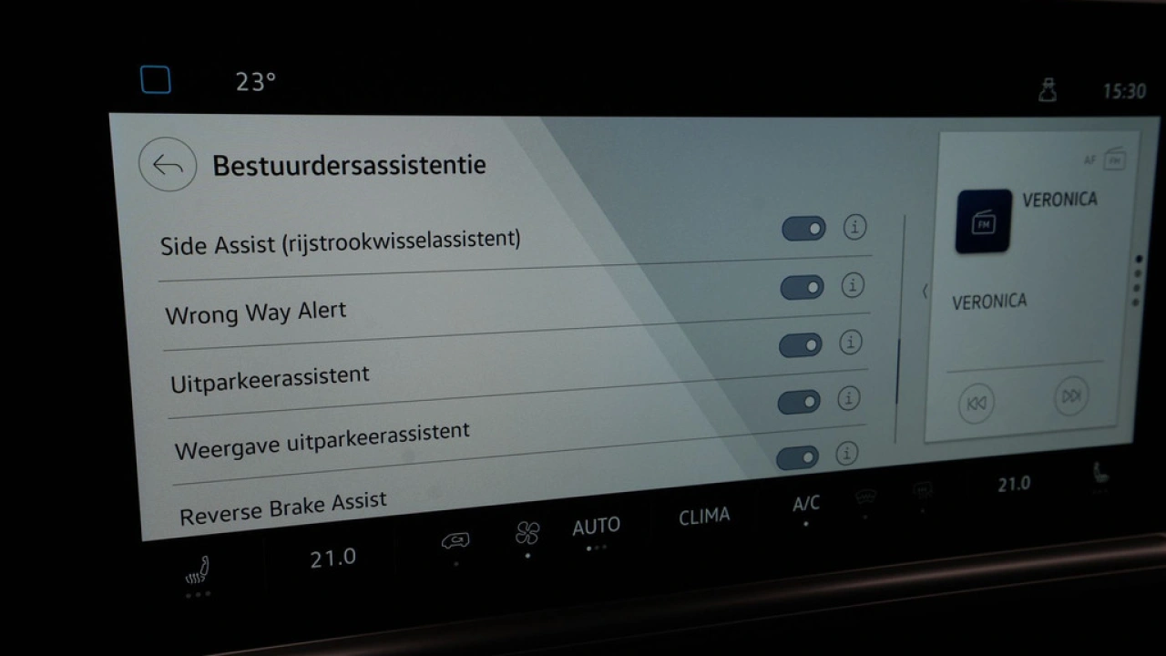 VW Bedrijfswagens Transporter 2.0 TDI 125kW 170PK L2H1 Bulli AUT