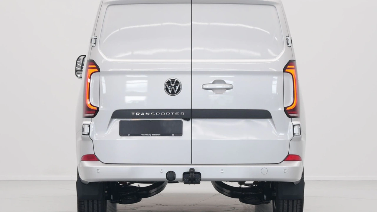 VW Bedrijfswagens Transporter 2.0 TDI 125kW 170PK L2H1 Bulli AUT