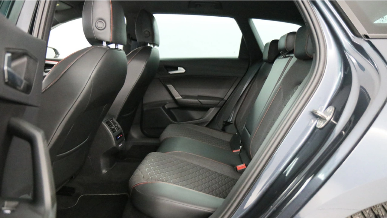 SEAT Leon Sportstourer 1.5 TSI 150pk FR DSG