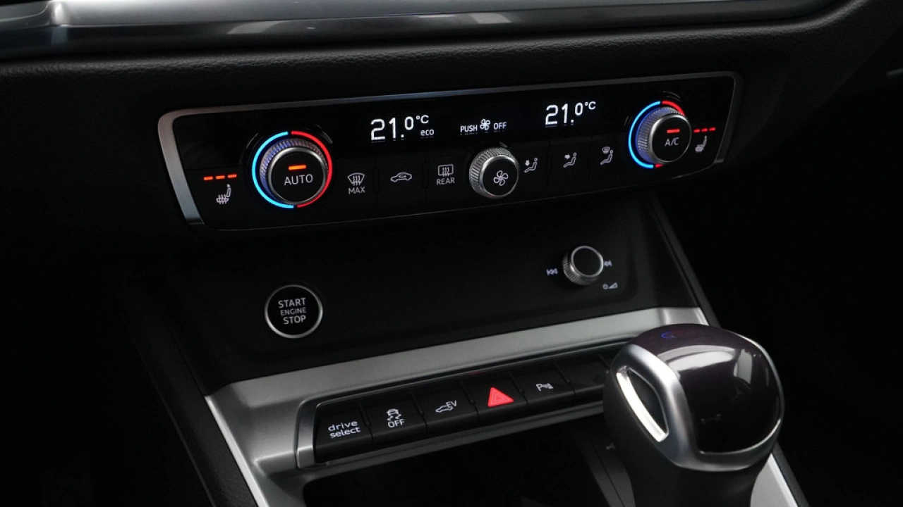 Audi Q3 45 TFSI e 245 pk S line edition