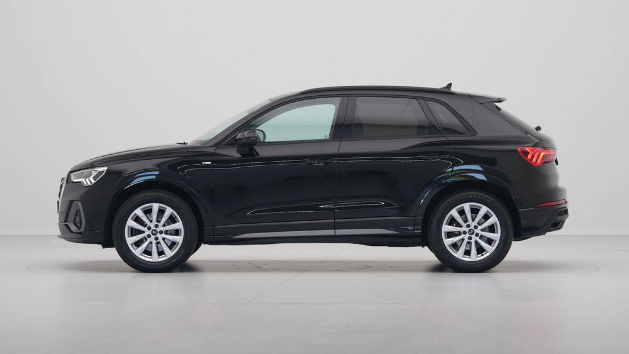 Audi Q3 45 TFSI e 245 pk S line edition