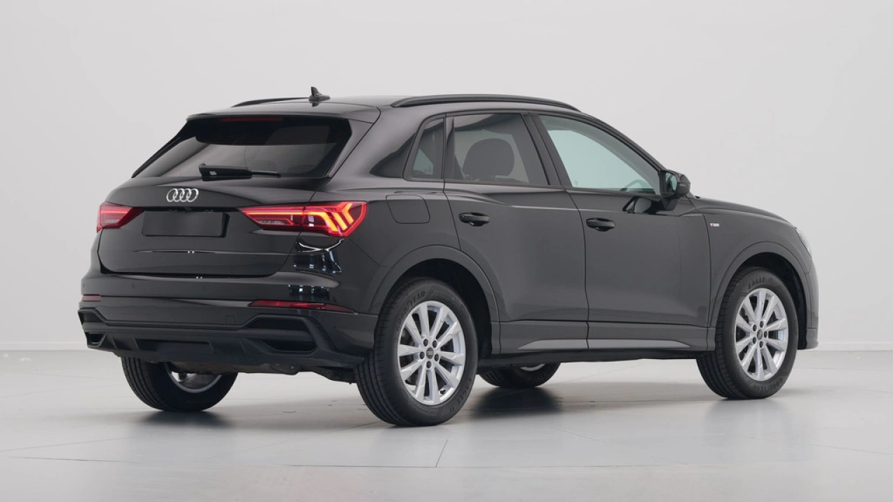 Audi Q3 45 TFSI e 245 pk S line edition